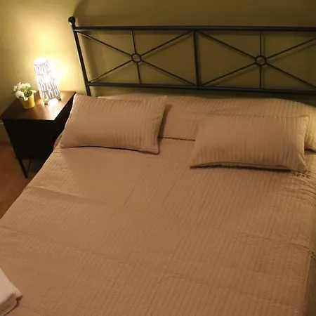 Beside Airport Guest house 2*