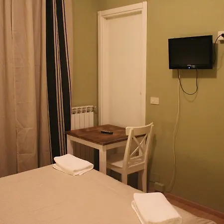 Beside Airport Guest house Pisa